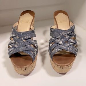 CHRISTIAN LOUBOUTIN
Ribbon Corniche Sandals Denim